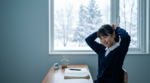 中学生が道コンを使って学習している